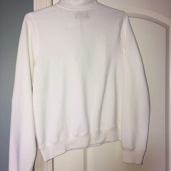 Ambercrombie and Fitch Sweatshirt - Picture 2 of 3